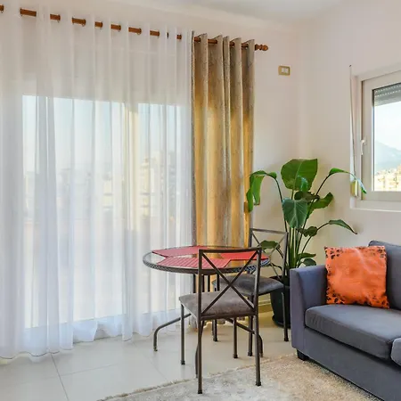Appartement Terrace Cityscape 2 Tirana