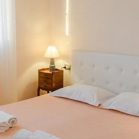 Appartement Terrace Cityscape 2